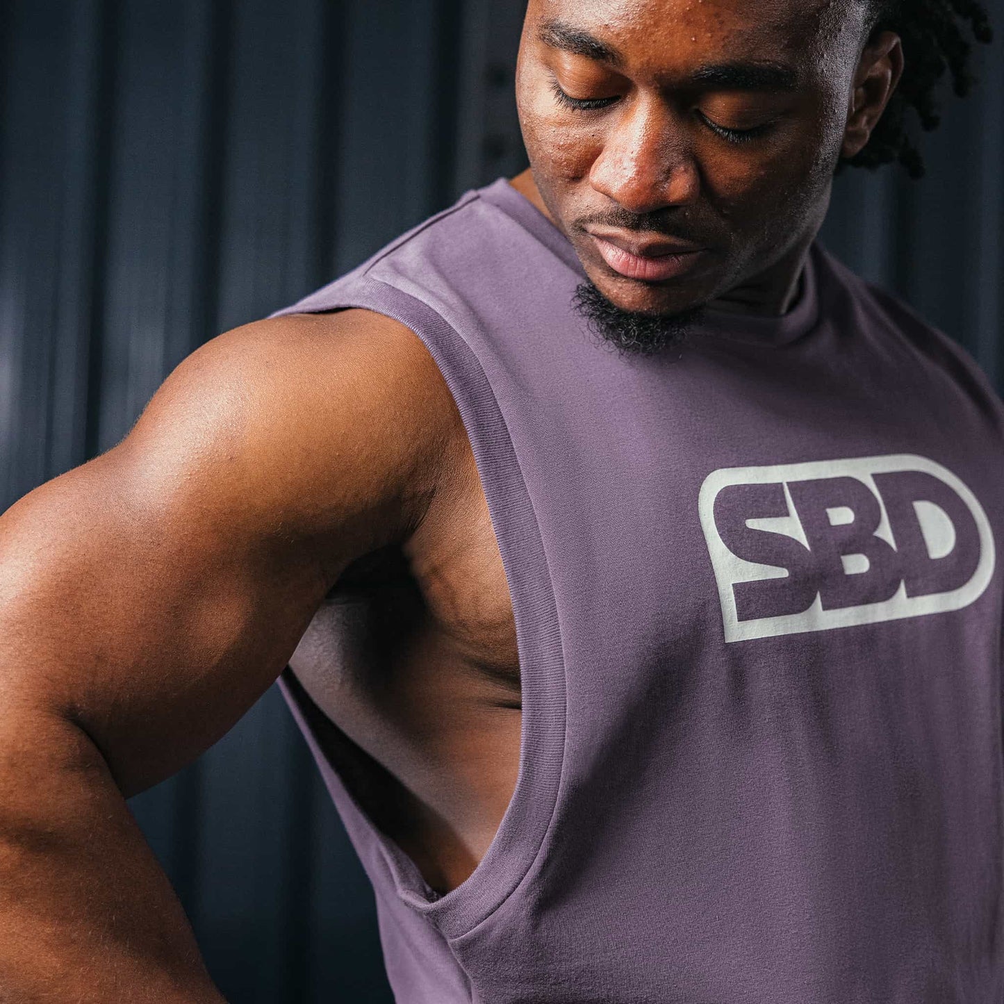 Tank de cuello alto para crossfit y halterofilia SBD