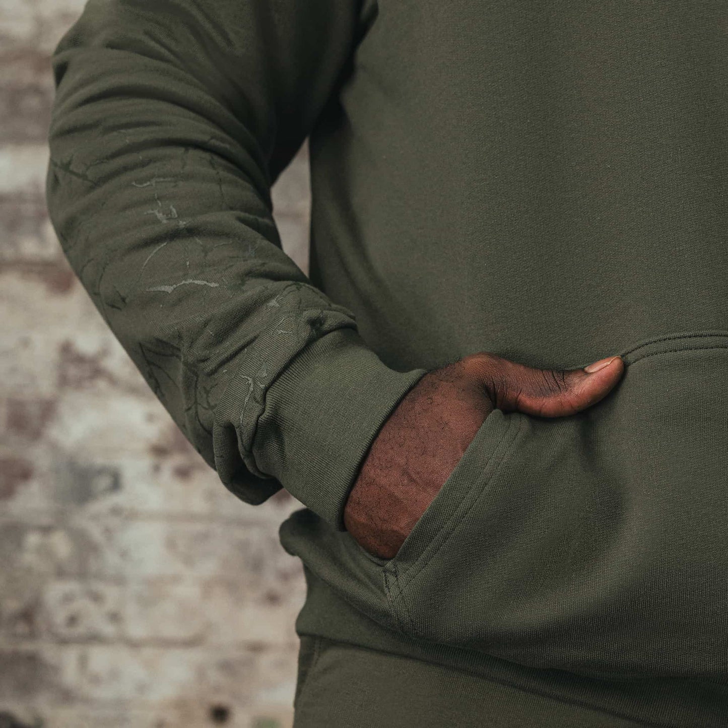 SUDADERA - RESOLVE (HOODIE)