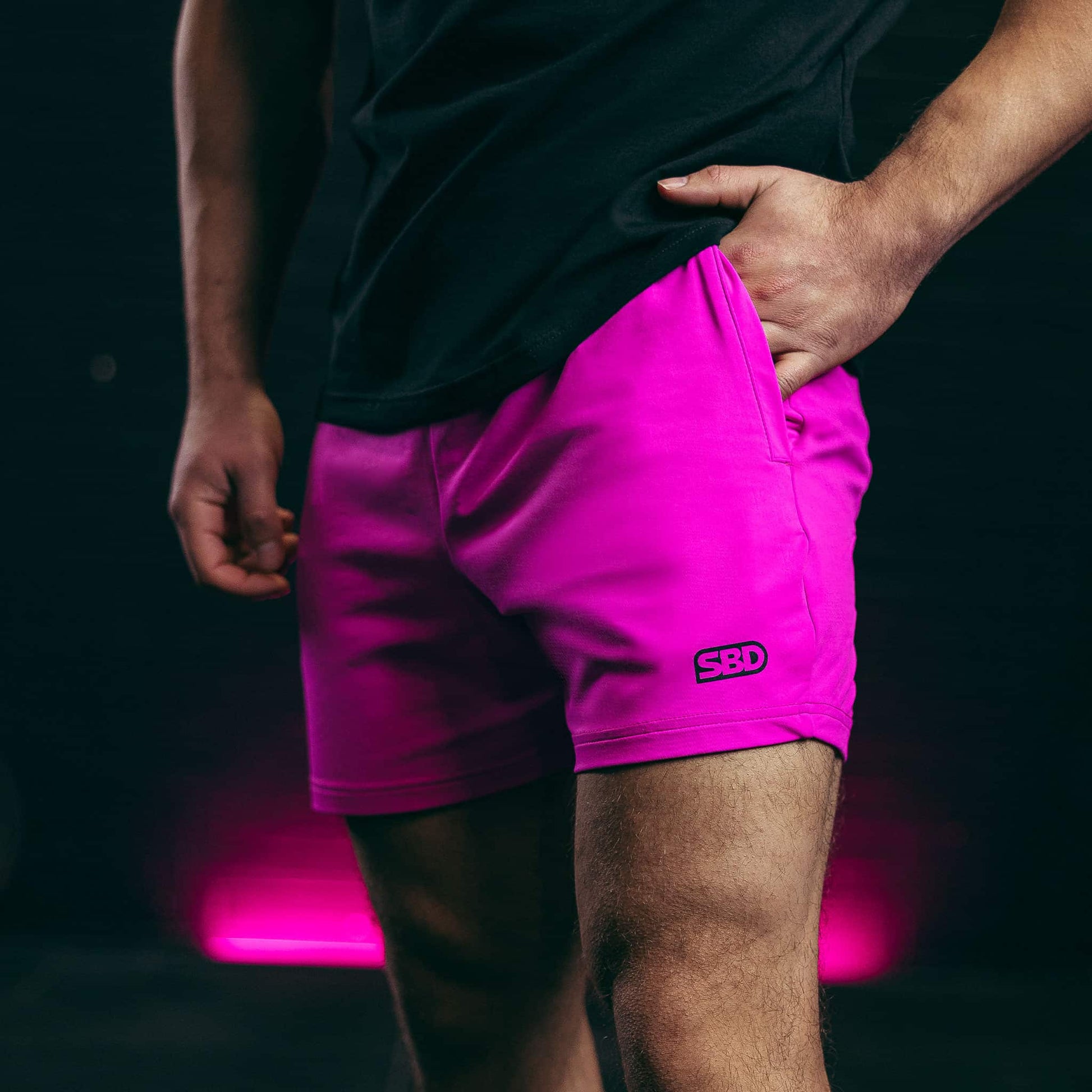 Shorts de entrenamiento rosas SBD