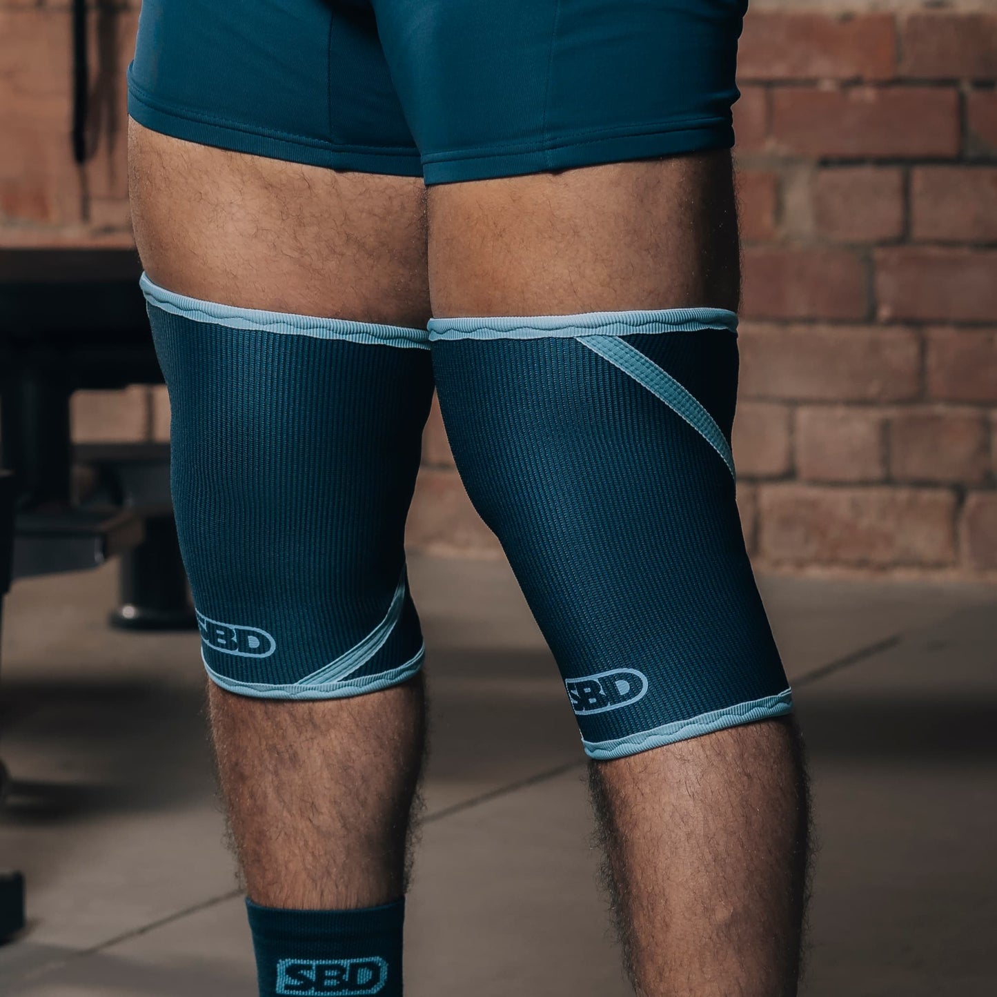 Knee sleeves premium para powerlifting 7mm