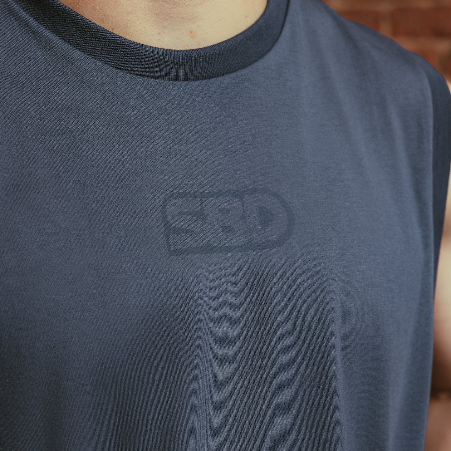 PLAYERA SIN MANGAS - SERENITY