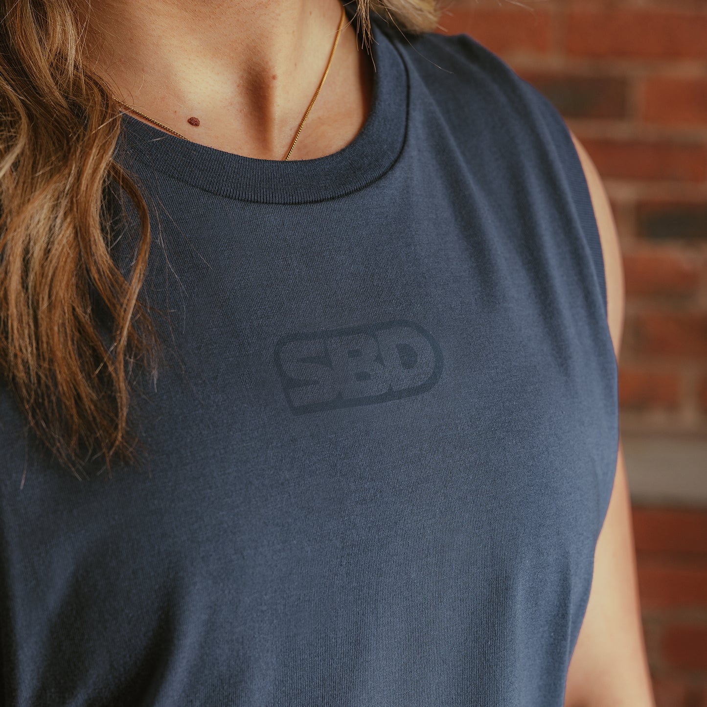 PLAYERA SIN MANGAS - SERENITY